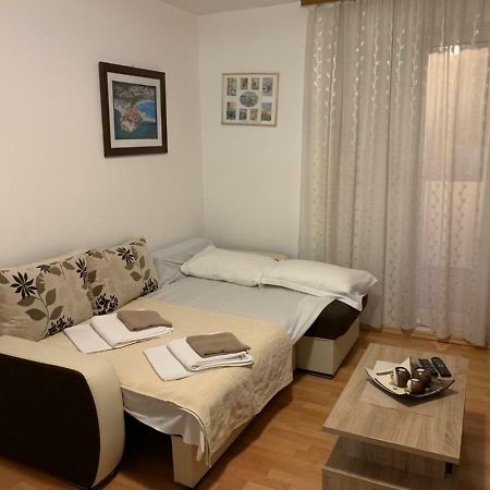 Apartment Oleander ブドヴァ エクステリア 写真