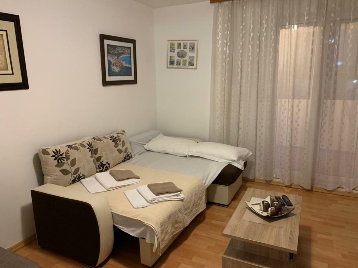 Apartment Oleander ブドヴァ エクステリア 写真