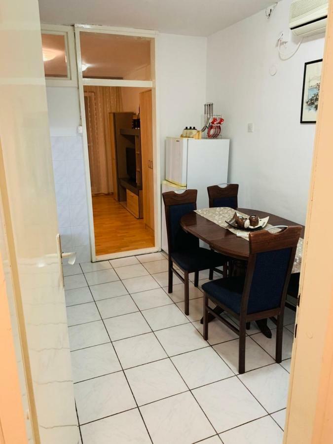 Apartment Oleander ブドヴァ エクステリア 写真